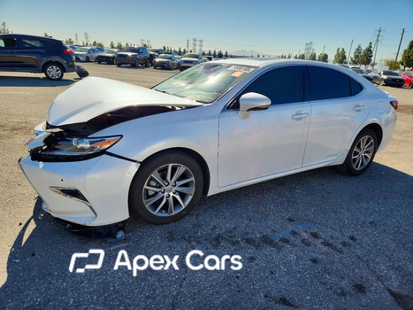 Lexus ES 2016 - Image 1 of 13