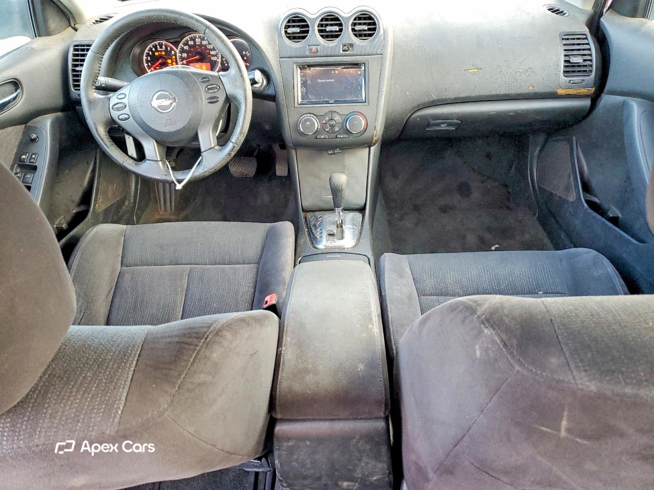 Nissan Altima 2011