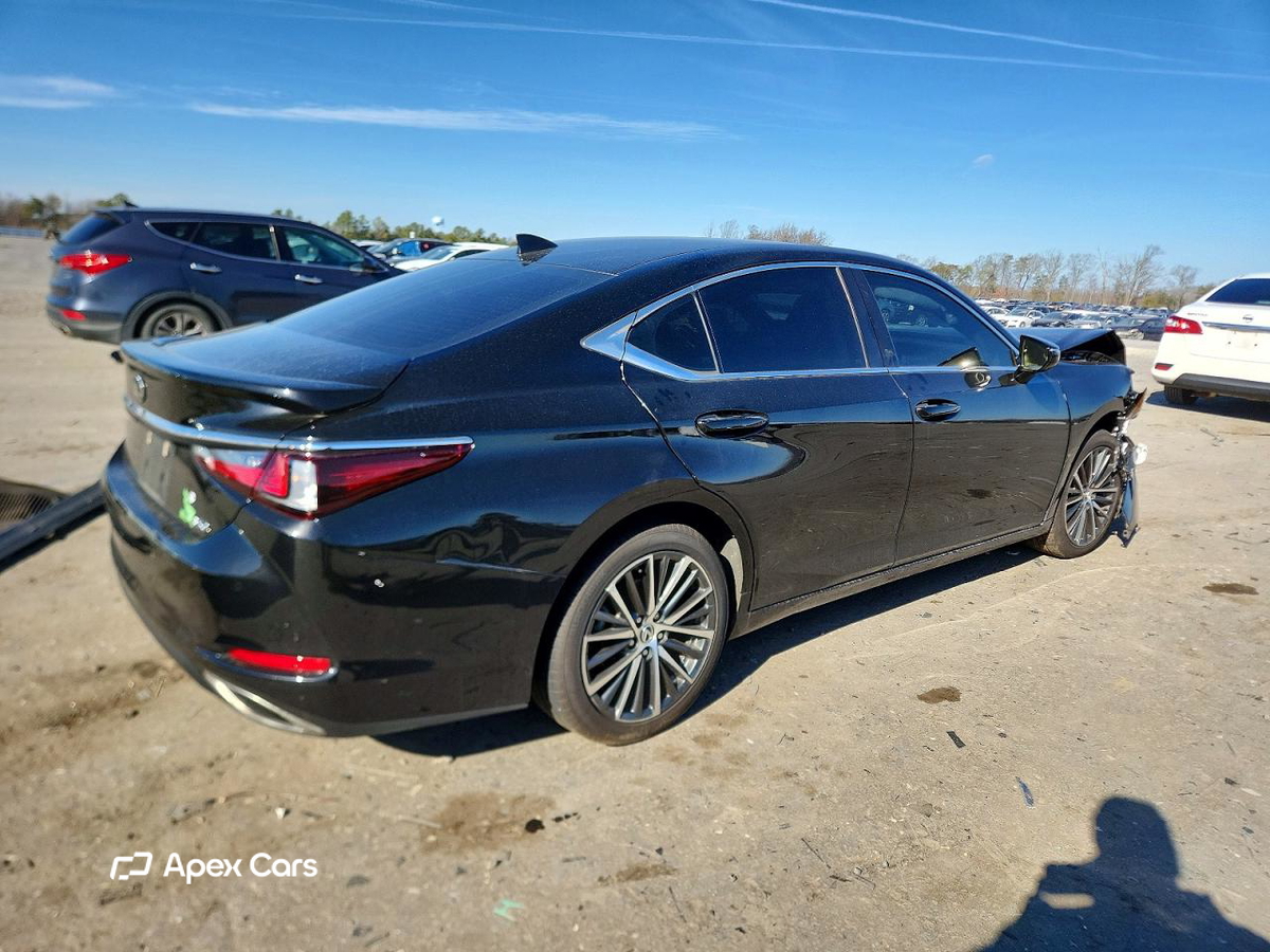 Lexus ES 2023
