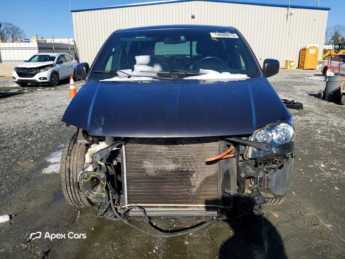 Dodge Caravan 2019