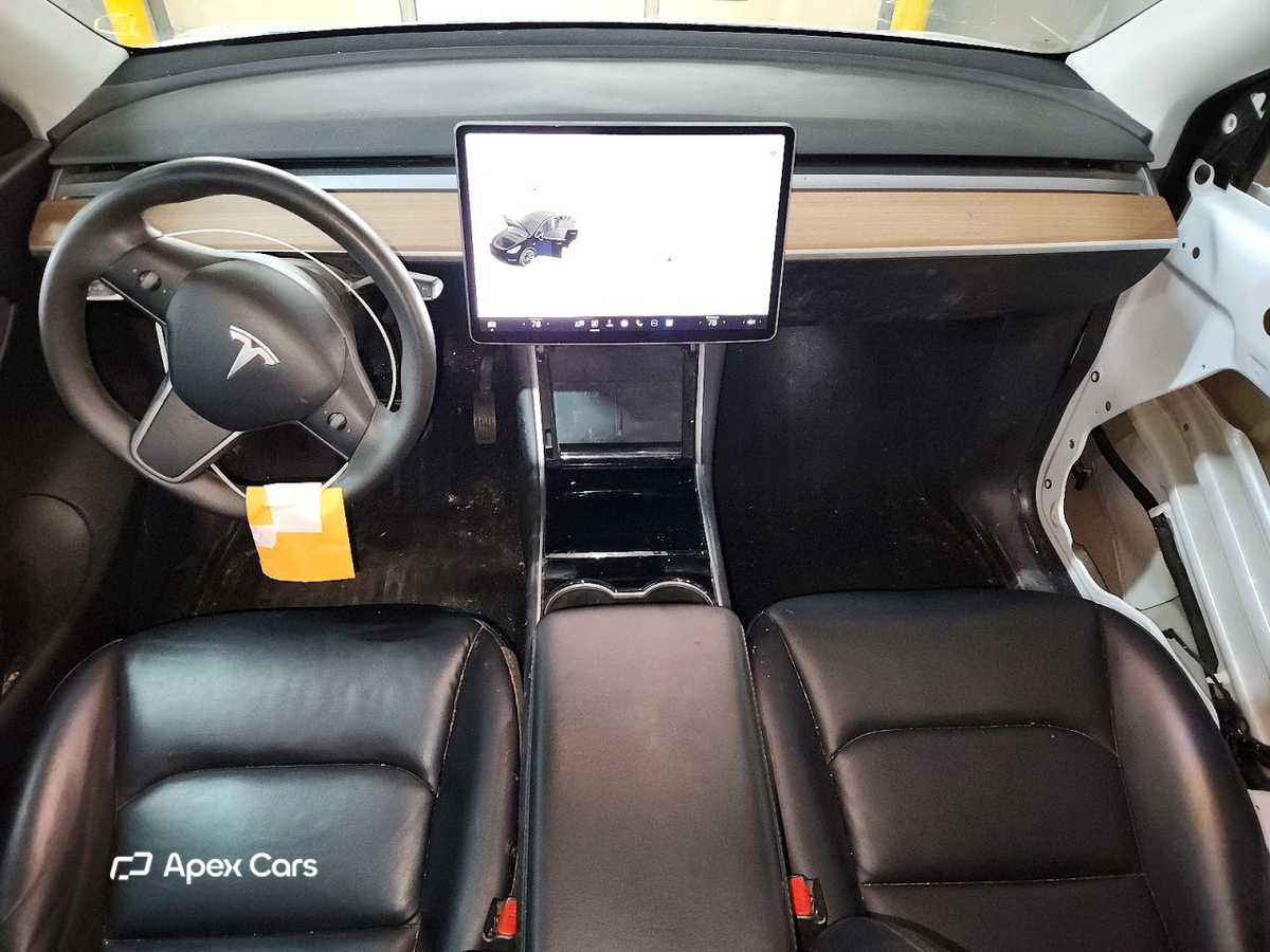 Tesla Model Y 2020