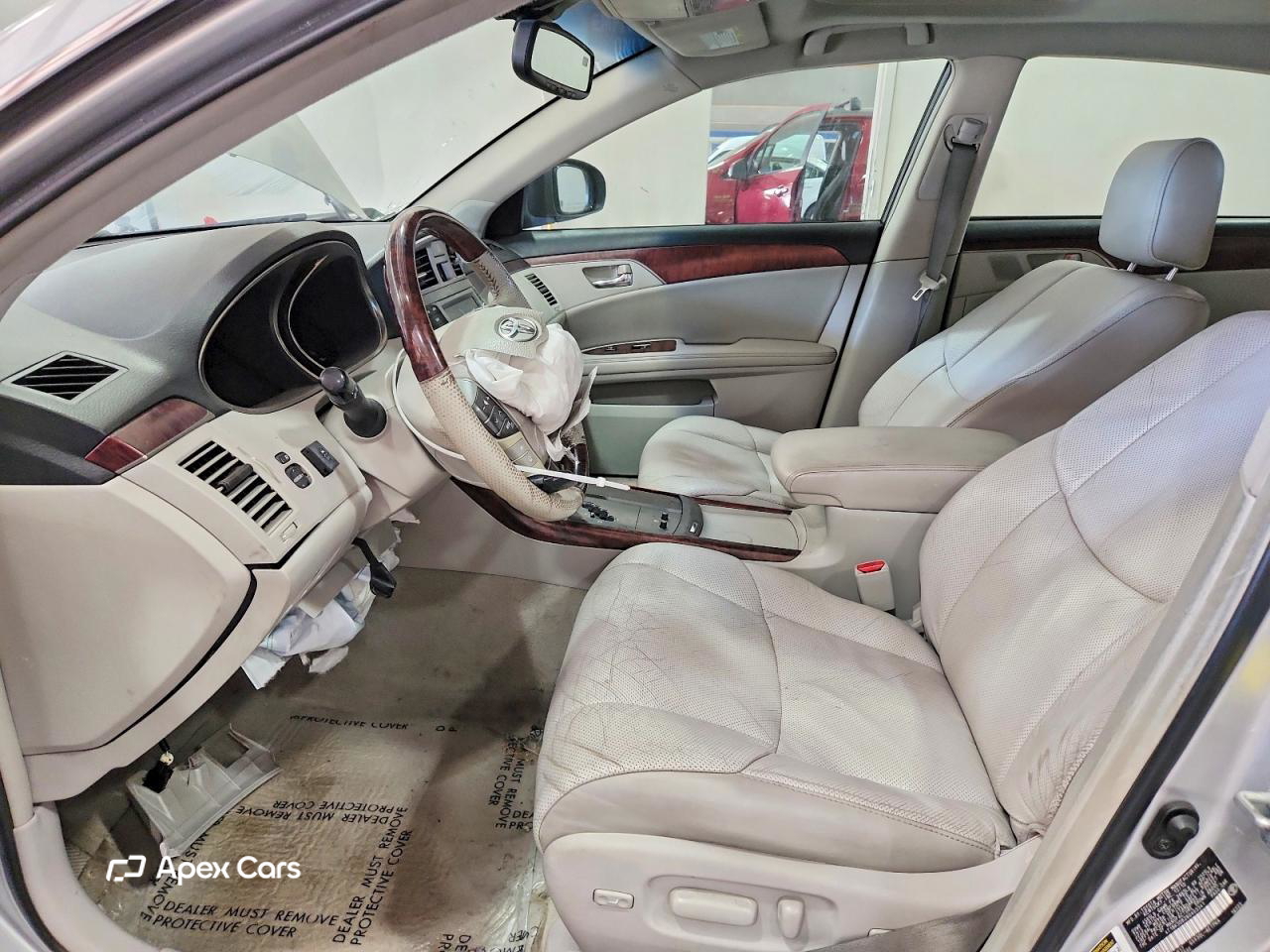 Toyota Avalon 2011