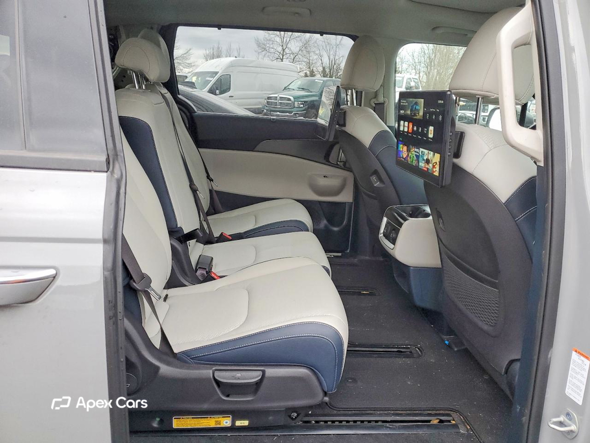 Kia Carnival 2025