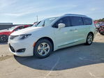 Chrysler Pacifica 2017