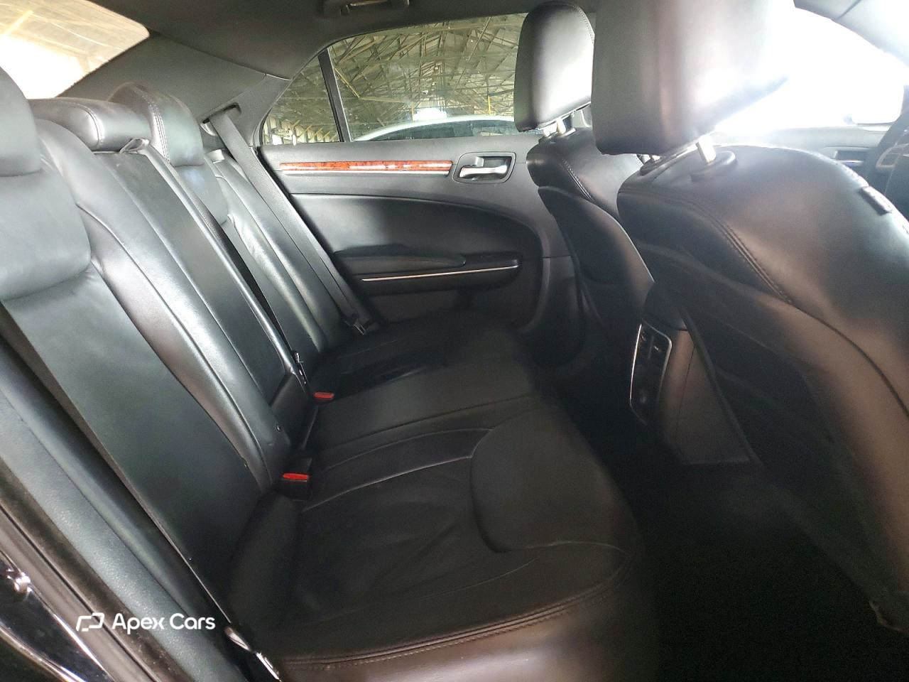 Chrysler 300 2014