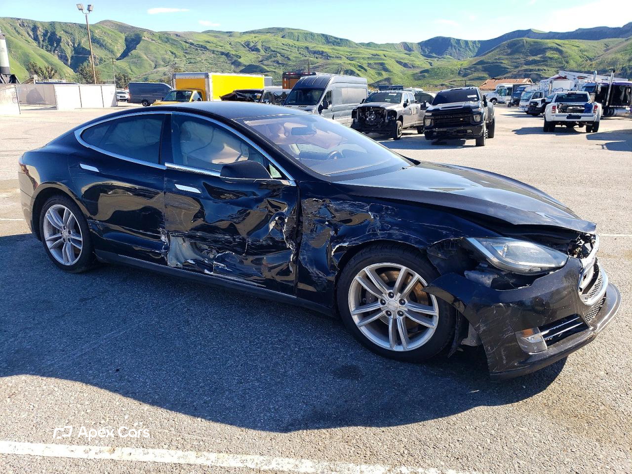 Tesla Model S 2012