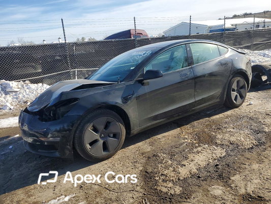 Tesla Model 3 2021 - Image 1 of 13