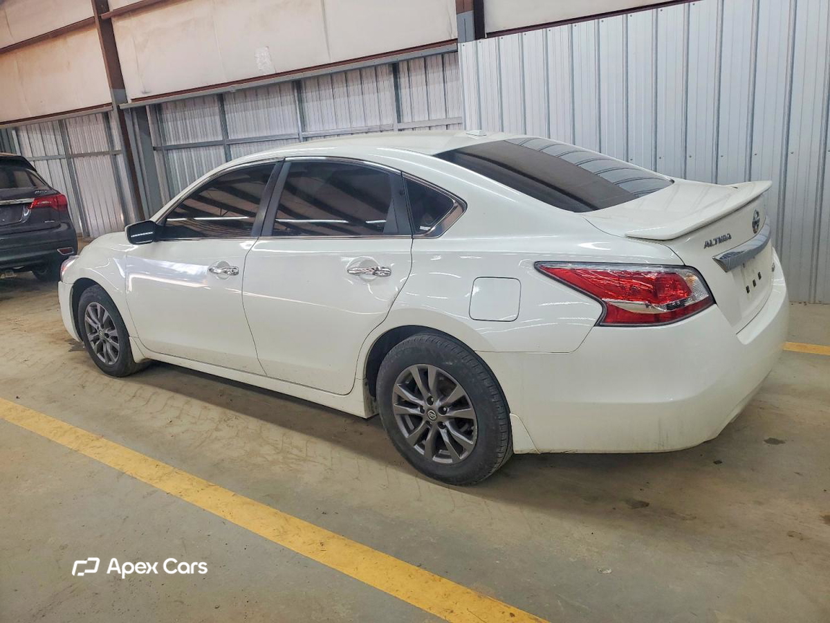 Nissan Altima 2015