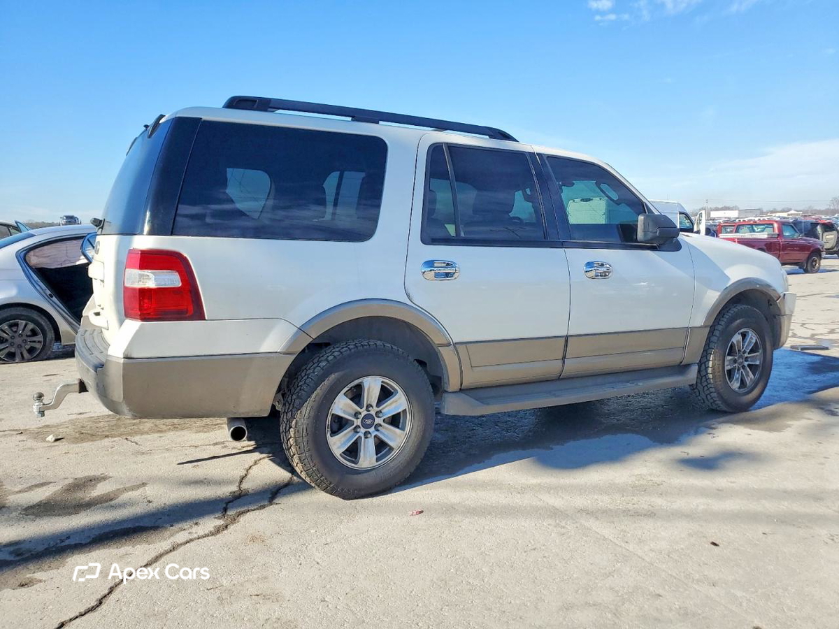 Ford Expedition 2011