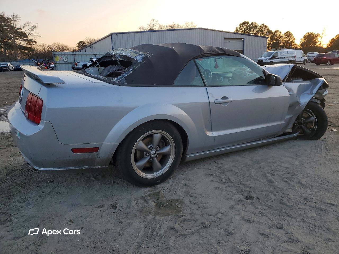 Ford Mustang 2006