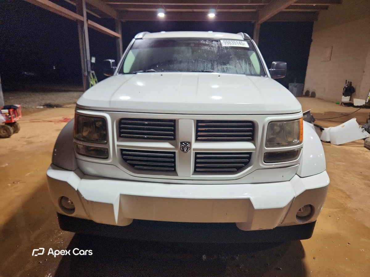 Dodge Nitro 2011