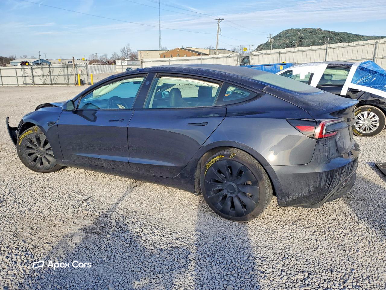 Tesla Model 3 2024