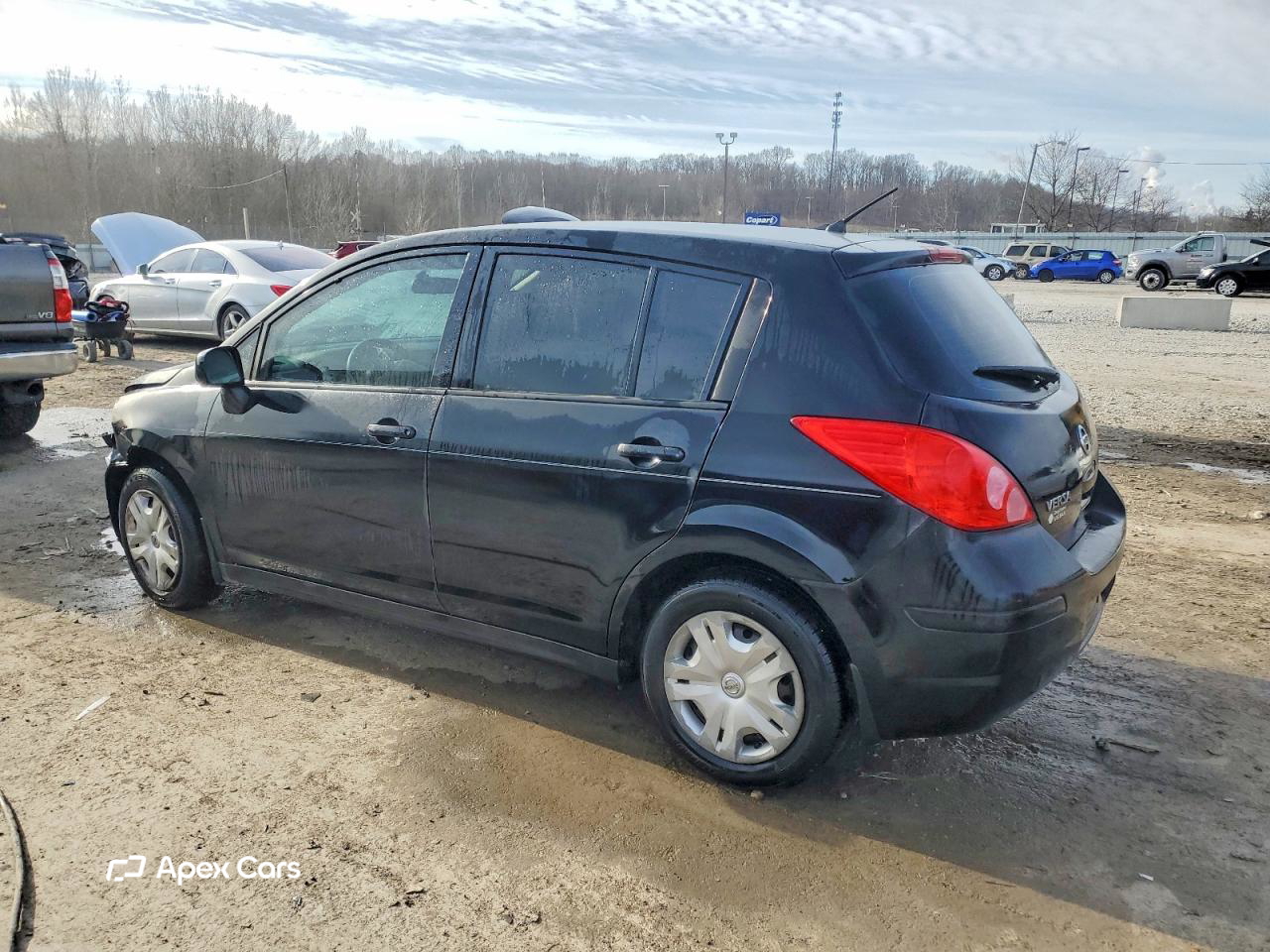 Nissan Versa 2011