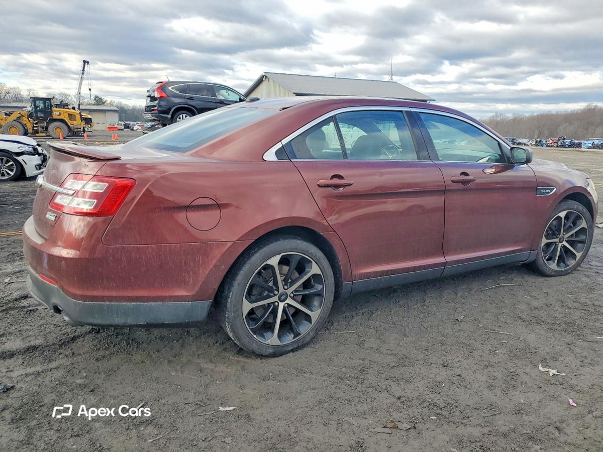 Ford Taurus 2015