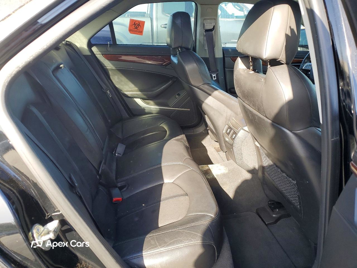 Cadillac CTS 2010
