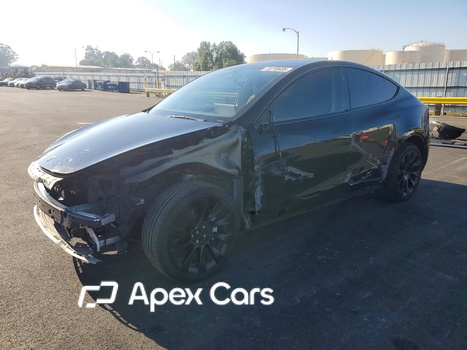Tesla Model Y 2023 - Image 1 of 13
