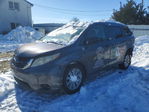 Toyota Sienna 2011