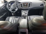 Chrysler 200 2017