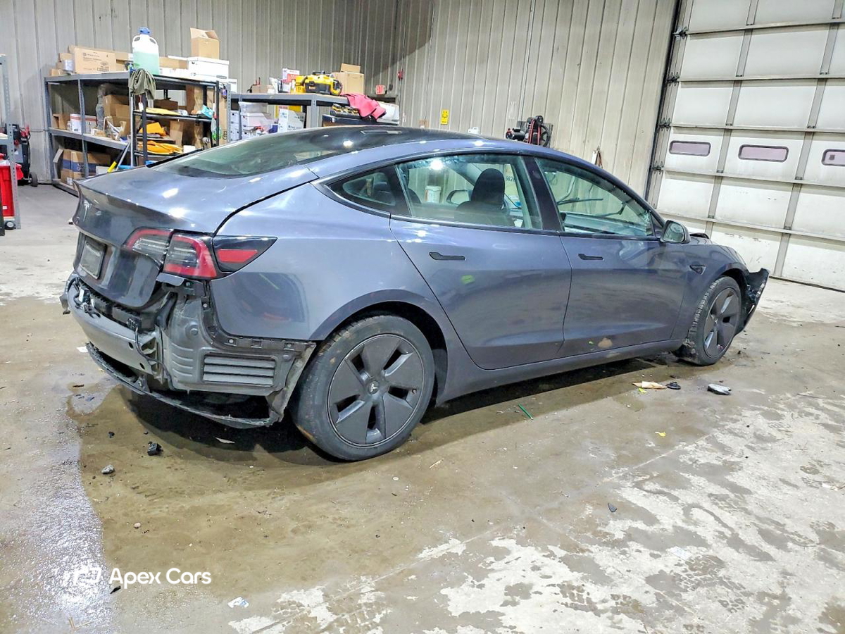 Tesla Model 3 2023