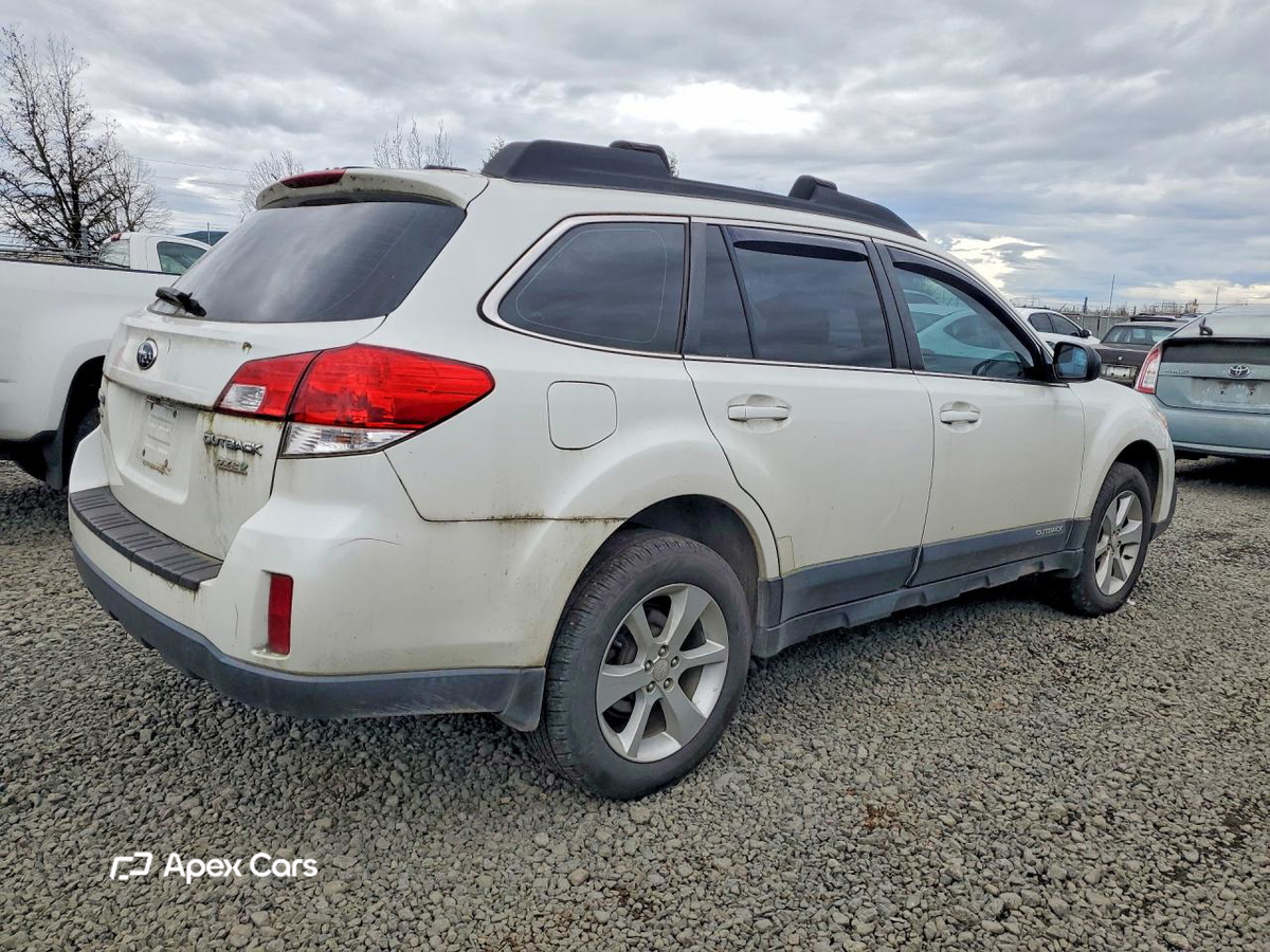 Subaru Outback 2014