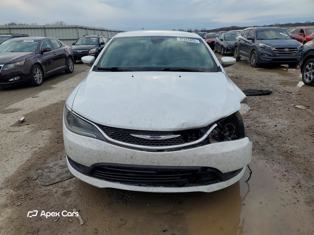 Chrysler 200 2016