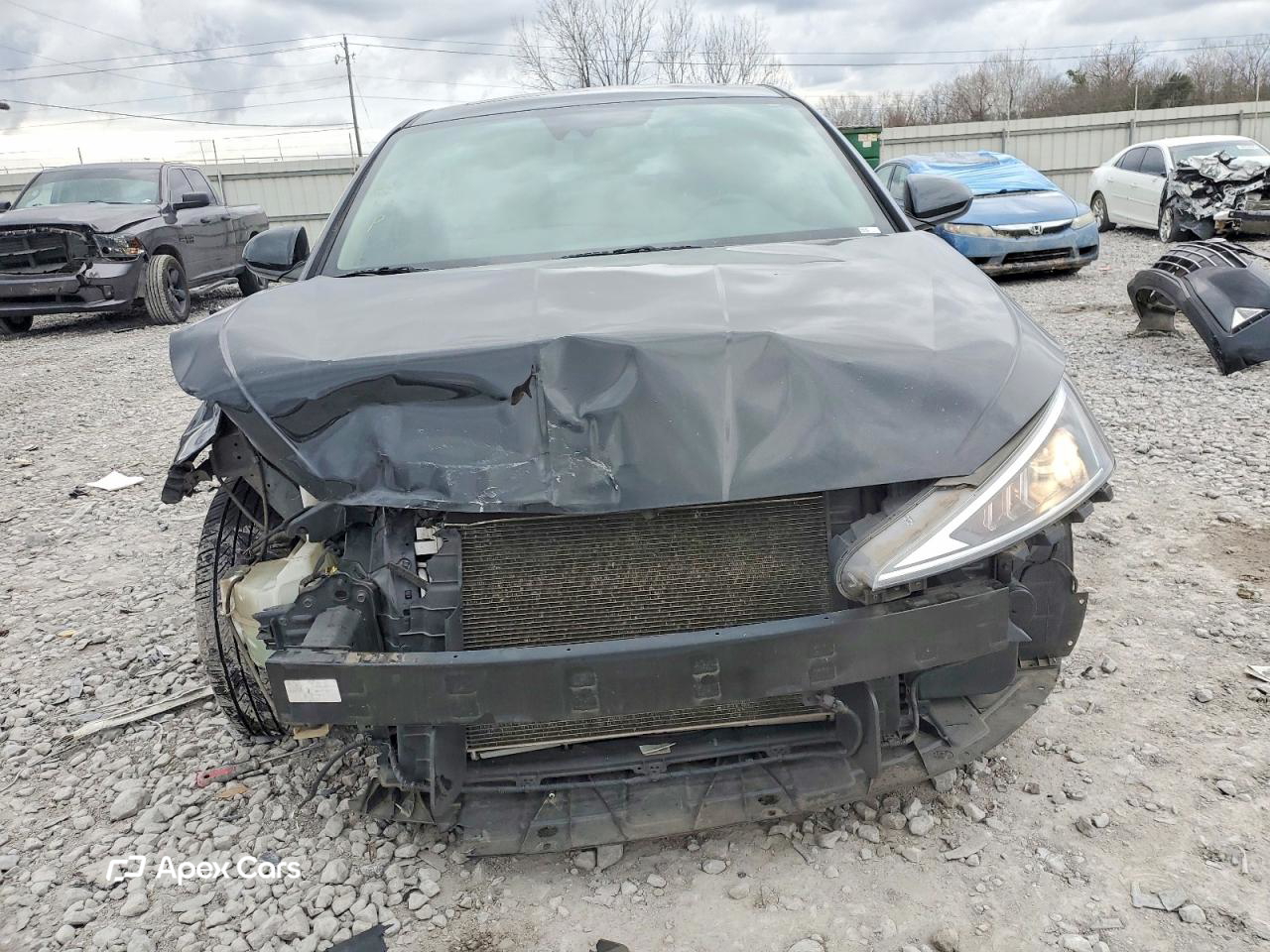 Hyundai Elantra 2020
