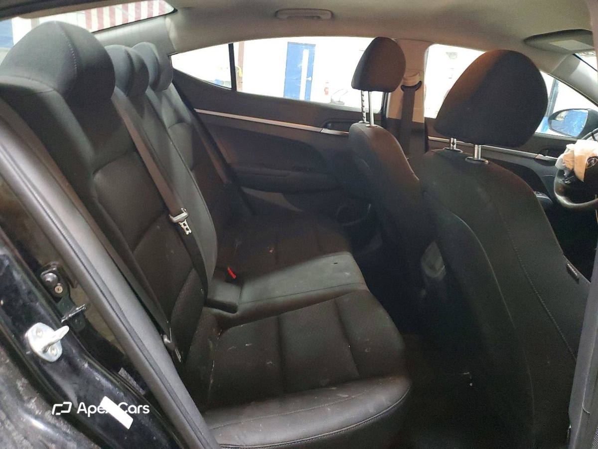 Hyundai Elantra 2020