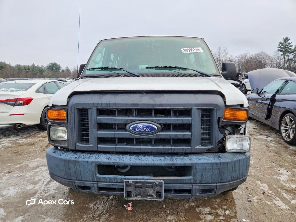 Ford Econoline 2013