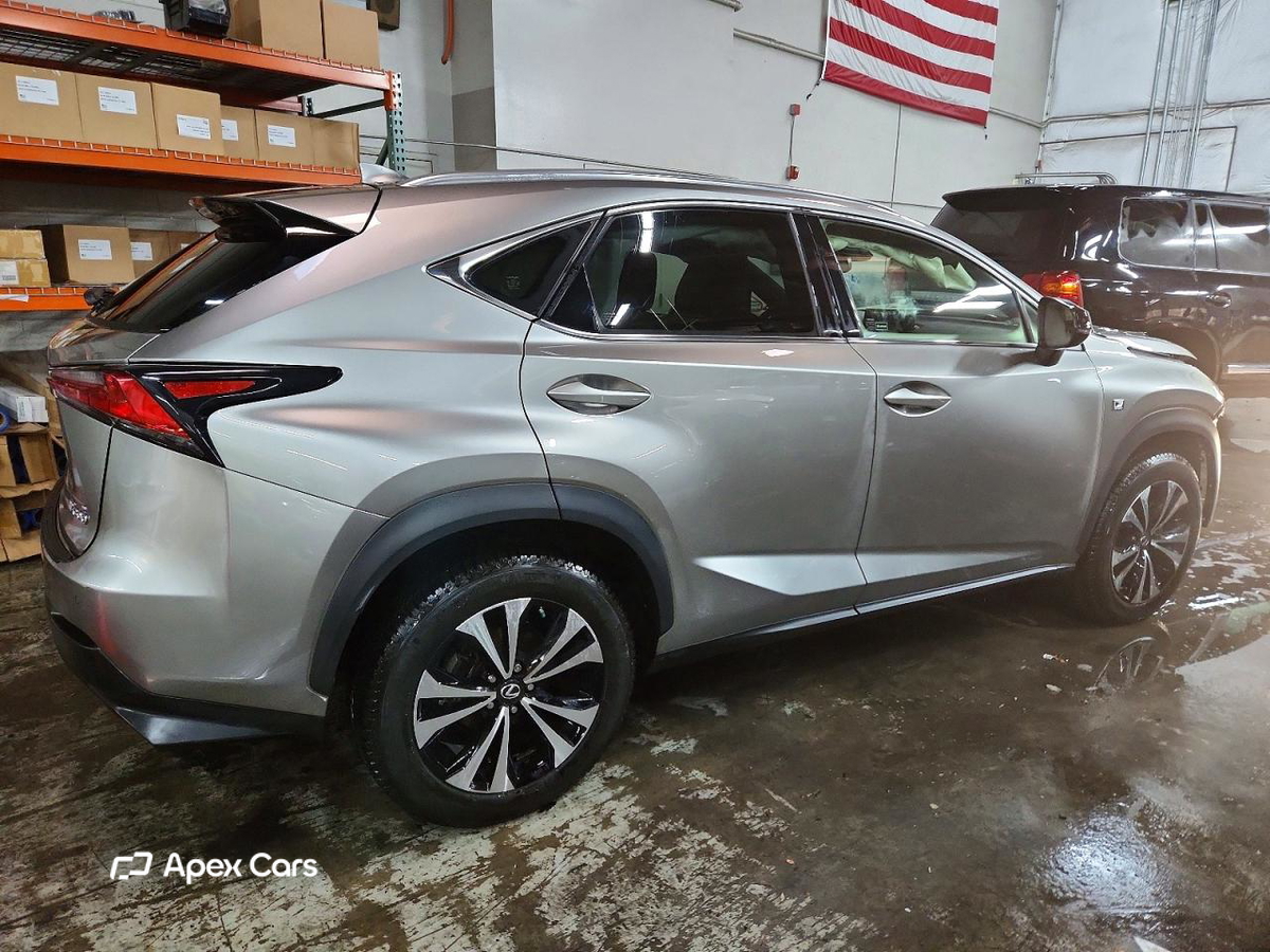 Lexus NX 2018
