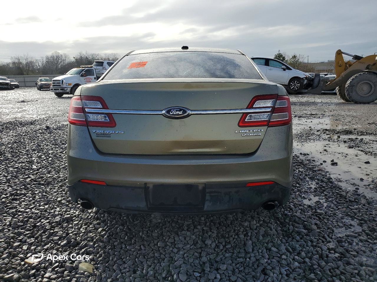Ford Taurus 2013