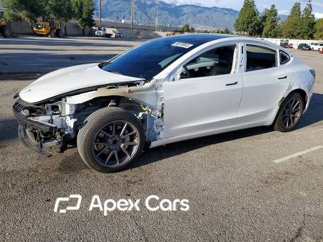 Tesla Model 3 2023 - Image 1 of 14