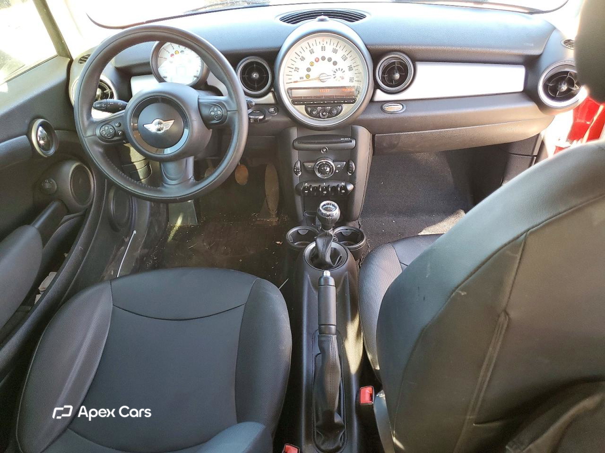 MINI Cooper 2013