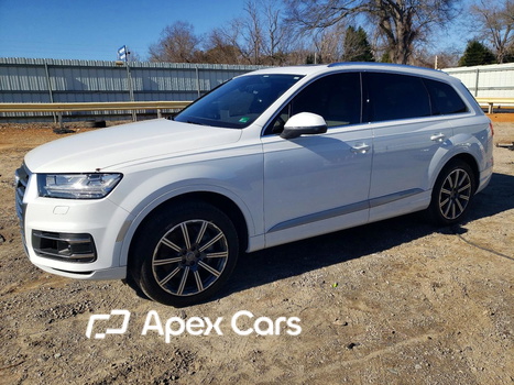 Audi Q7 2017 - Image 1 of 13