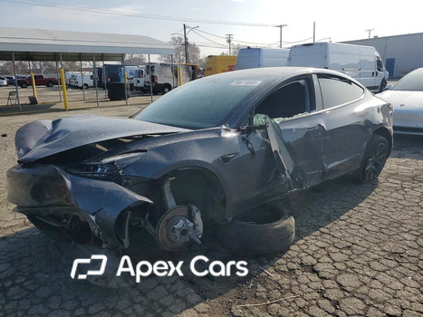 Tesla Model 3 2023 - Image 1 of 14