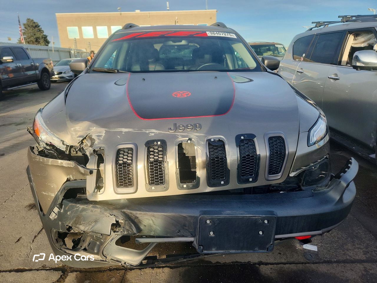 Jeep Cherokee 2016