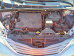 Toyota Sienna 2016