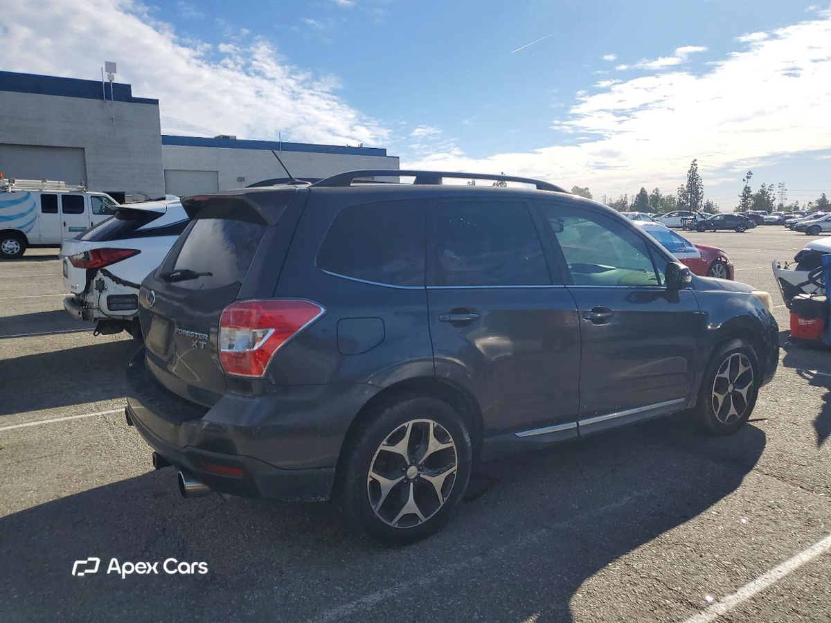 Subaru Forester 2015