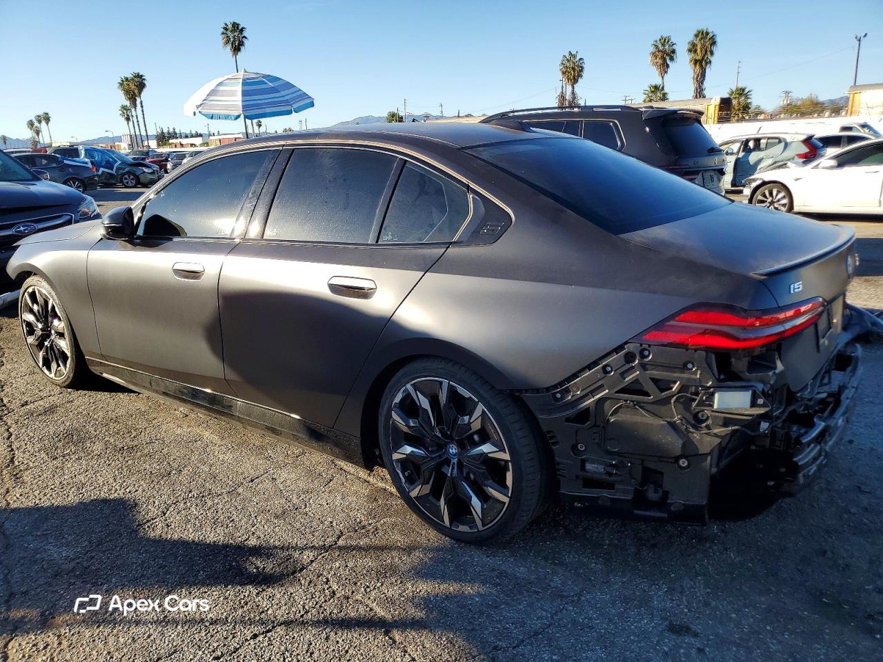 BMW i5 2025