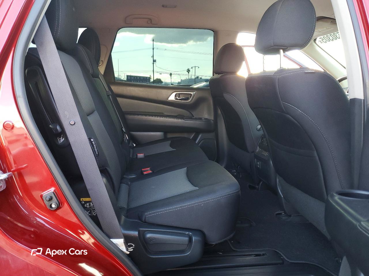 Nissan Pathfinder 2018