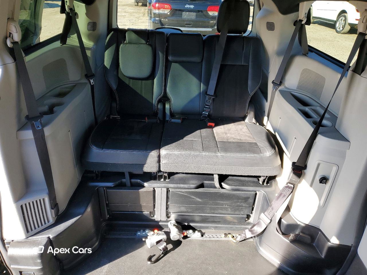 Dodge Caravan 2019