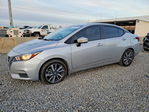 Nissan Versa 2021