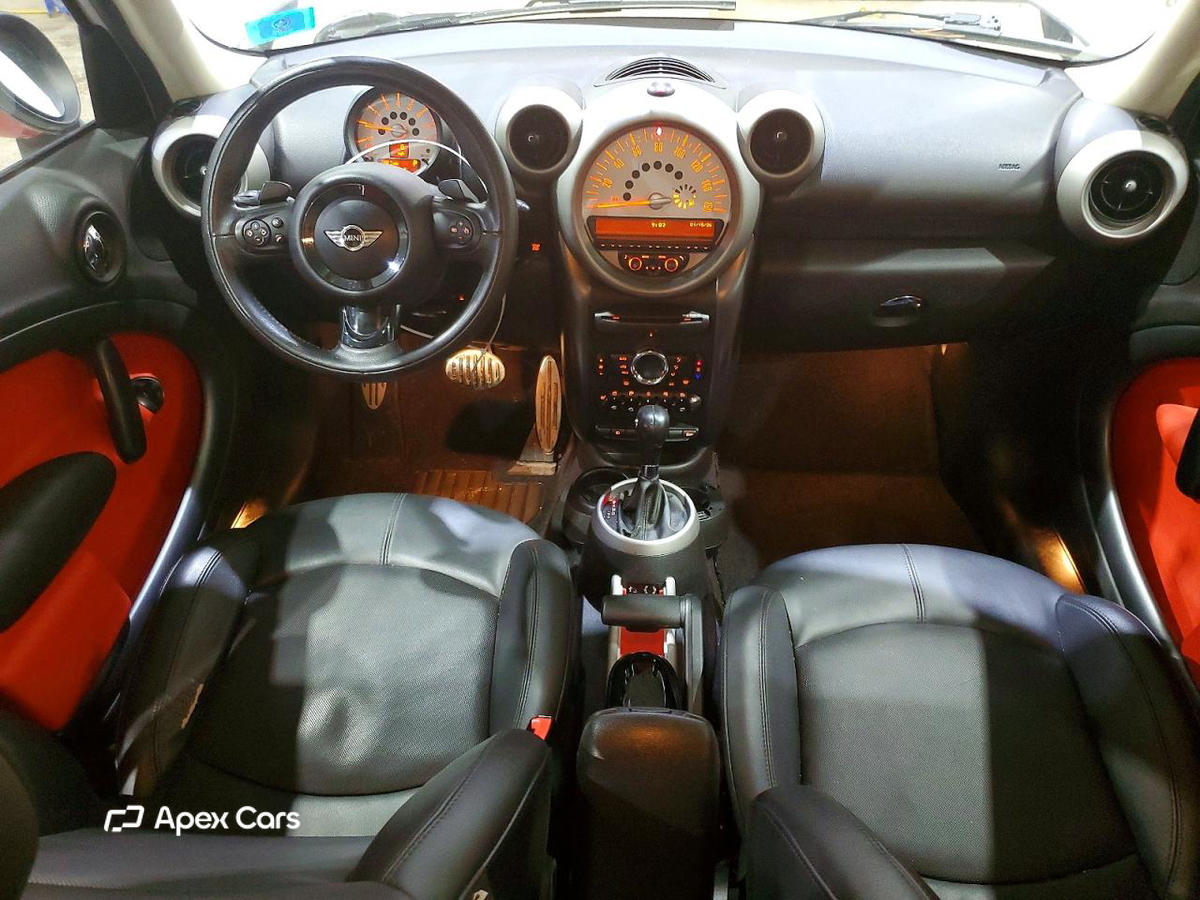 MINI Cooper 2012