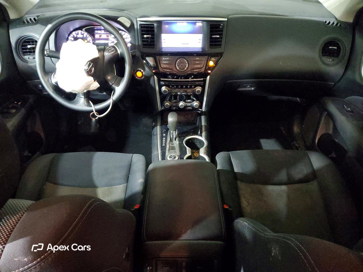 Nissan Pathfinder 2017