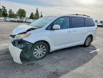 Toyota Sienna 2011