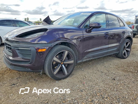Porsche Macan 2024 - Image 1 of 13
