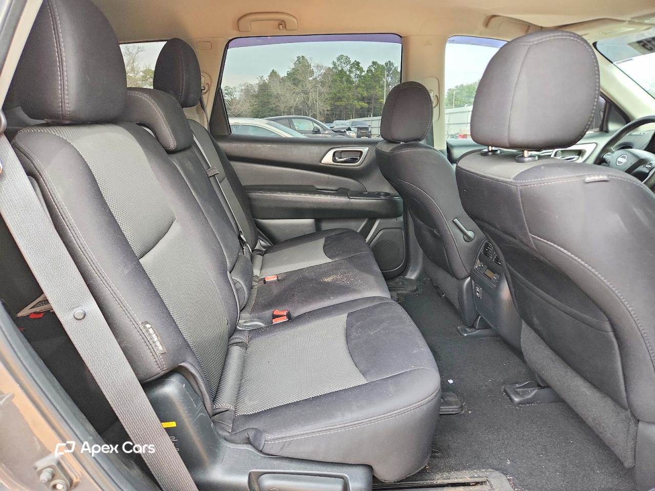 Nissan Pathfinder 2018