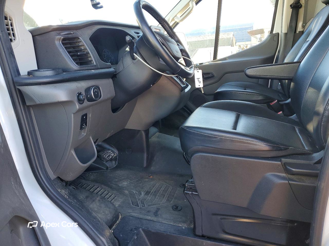 Ford Transit 2024