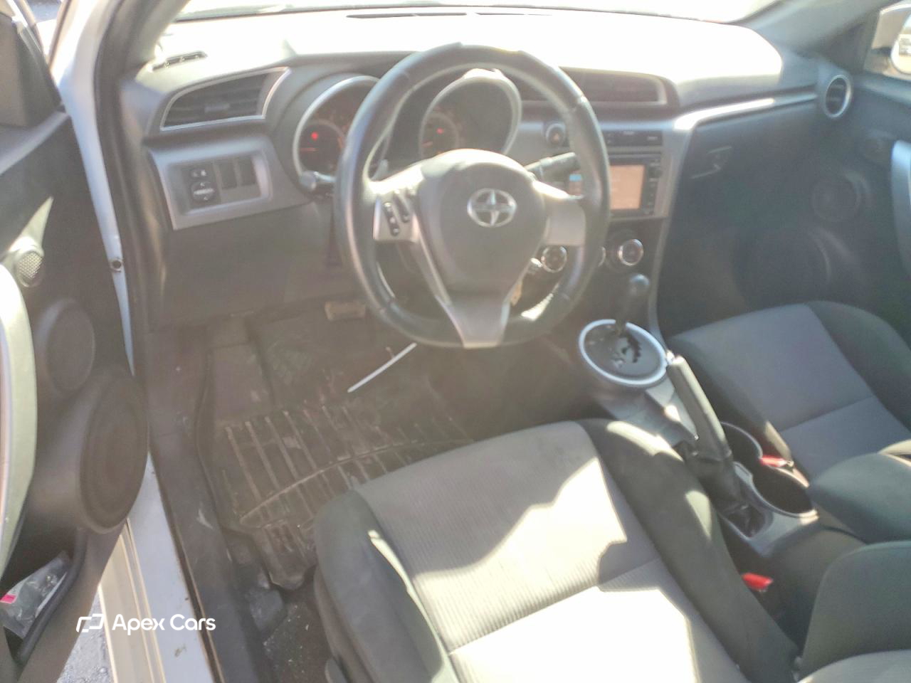 Toyota Zelas 2015