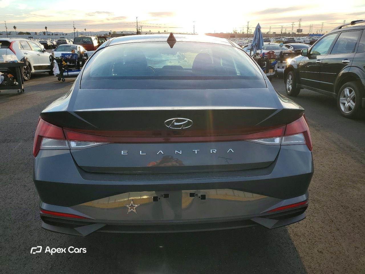 Hyundai Elantra 2023