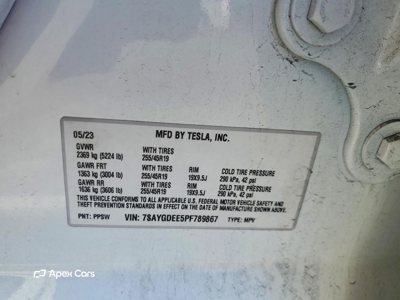 Tesla Model Y 2023